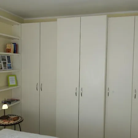 Residenz Adolfstr6 A 12 - Ferienwohnung 2 Zimmer Seeblick * Cuxhaven