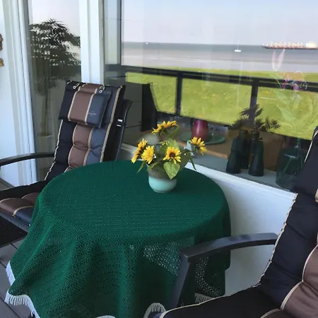 Residenz Adolfstr.6 A / 12 *